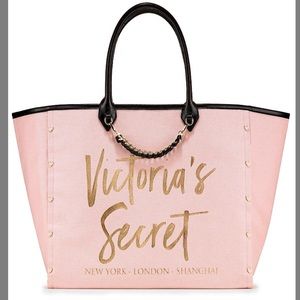 NWT! Victoria’s Secret City tote